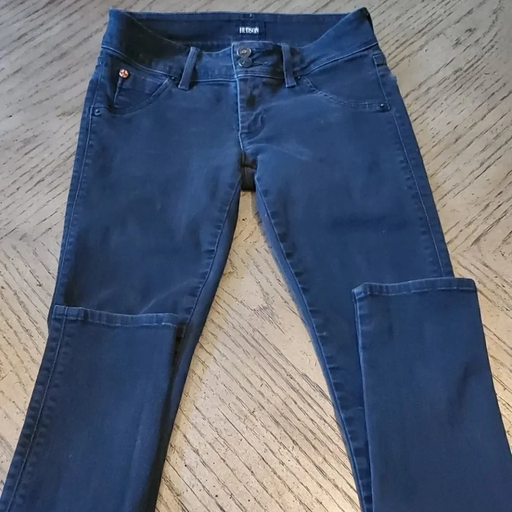 Hudson womens black skinny jeans size 24.